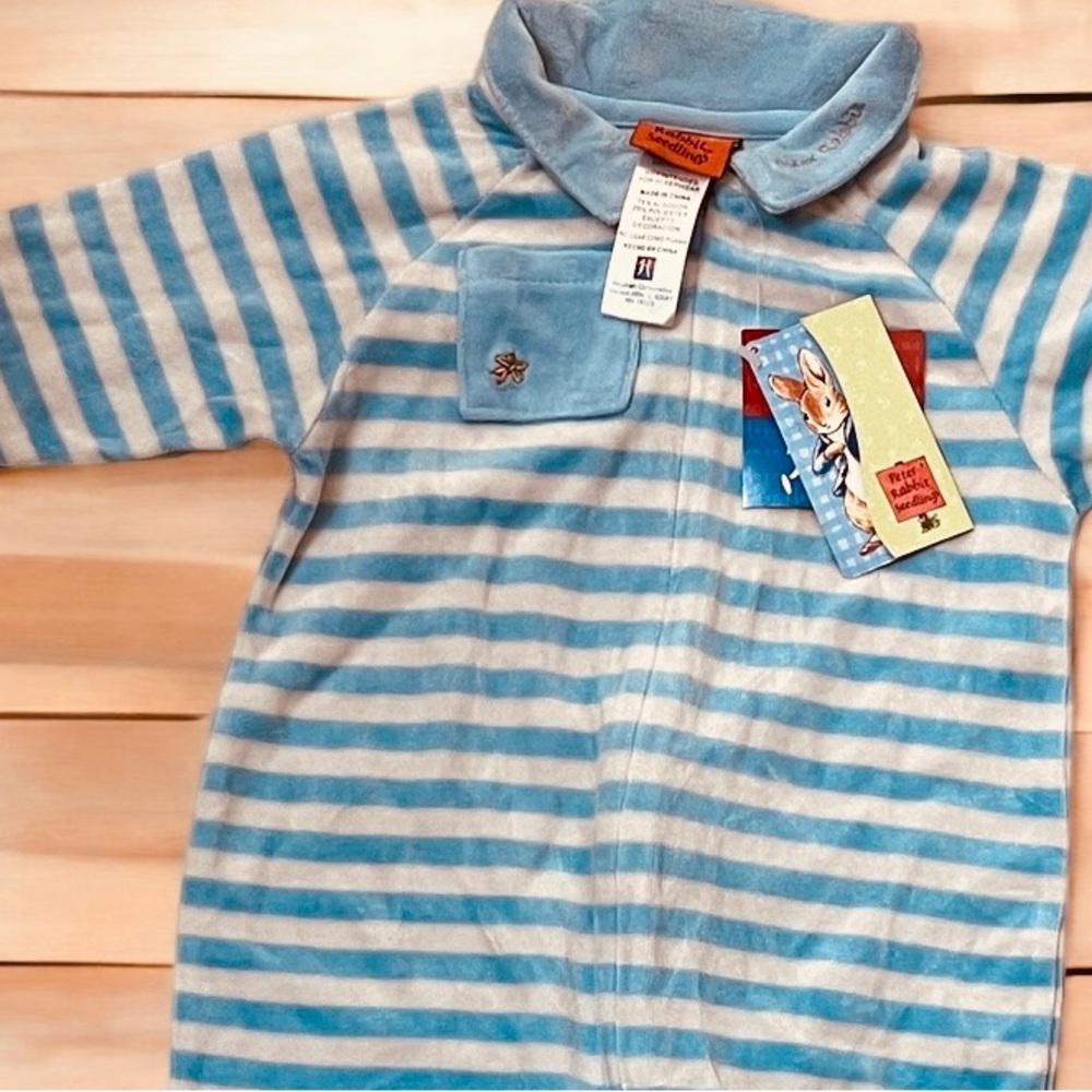 Peter Rabbit Velvet Outfit - Picture 2 of 2